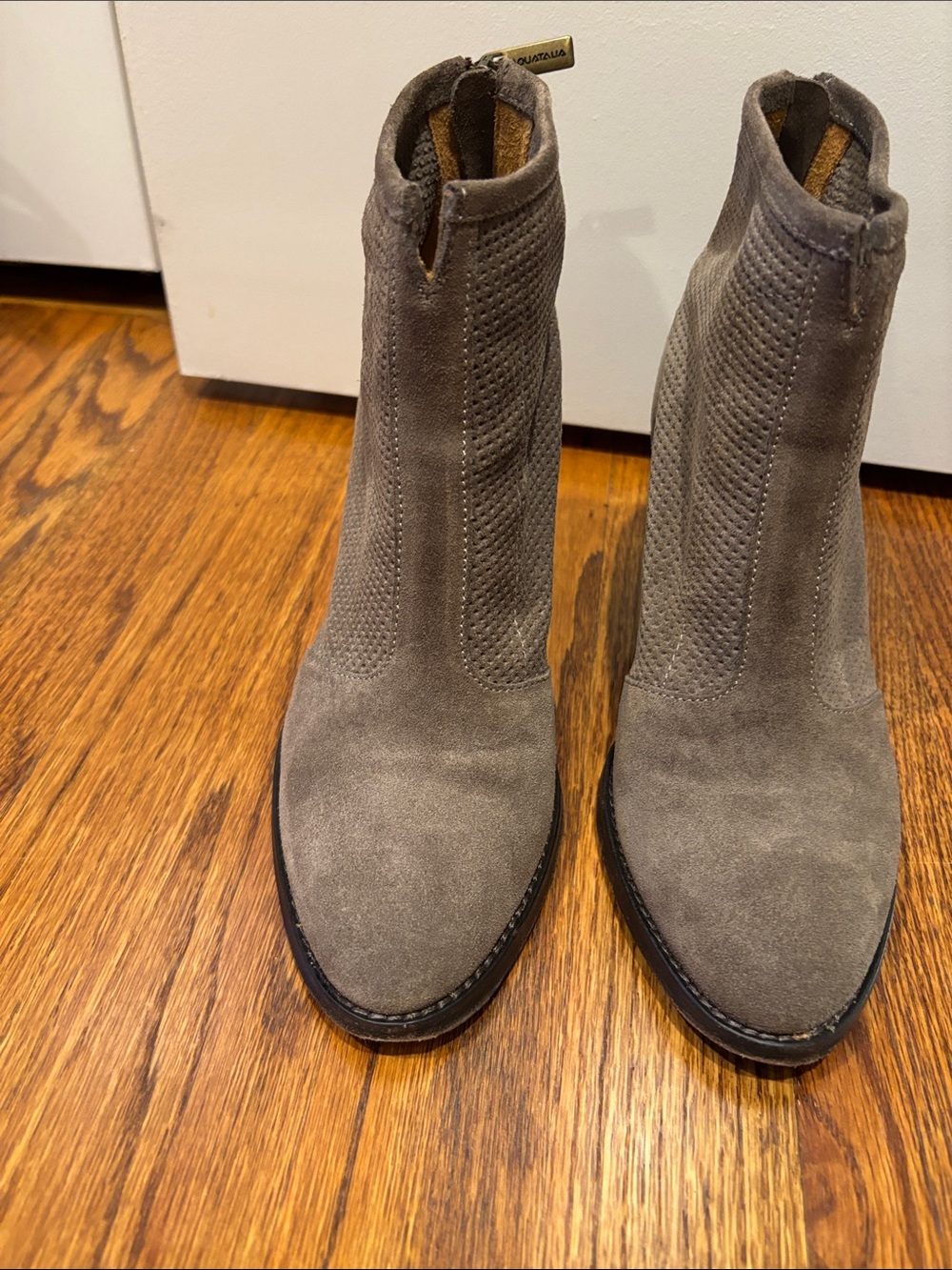 Aquatalia Gray Suede Ankle Booties